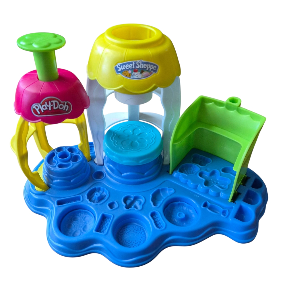 Play-Doh Sweet Shoppe Frosting Fun Bakery Playset - Picture 4 of 8